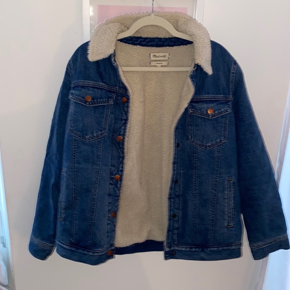 Women’s Blue Oversized Jean jacket -Sherpa edition